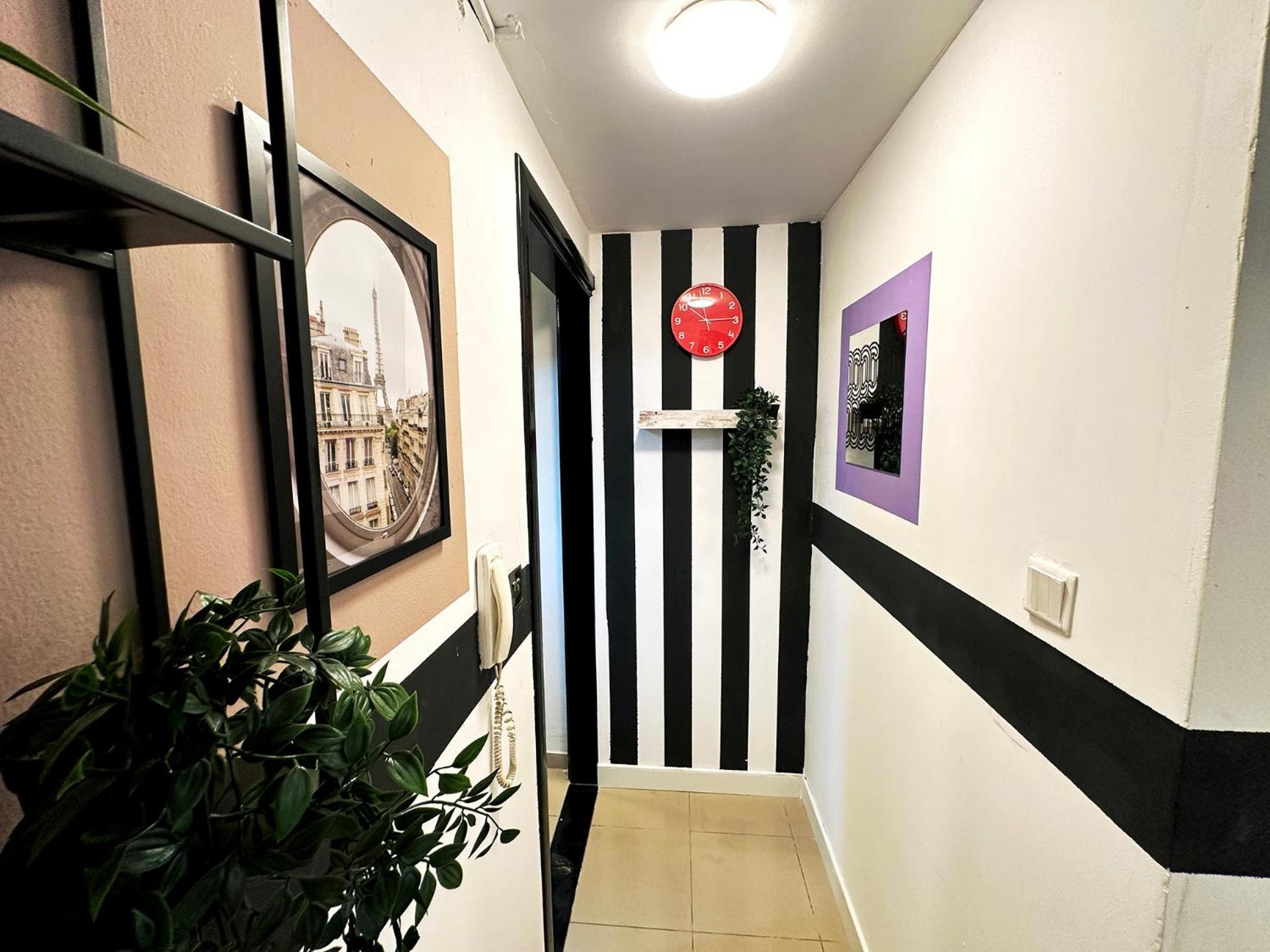 Partition Room In Al Seef Near Burjuman Metro Dubaj Exteriér fotografie